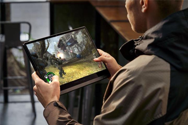 Immagine prodotto ASUS ROG Flow X13 (13.40", AMD Ryzen 9 5900HS, 16 GB, 1000 GB, CH)