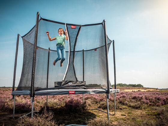 Actual product image BERG Favorit Regular + Safety Net Comfort (380 cm)