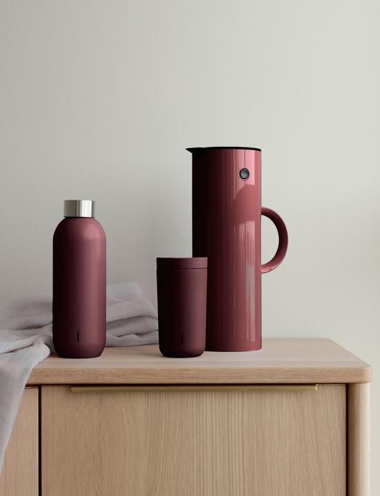 Actual product image Stelton Keep Cool drinking bottle berry (0.60 l)