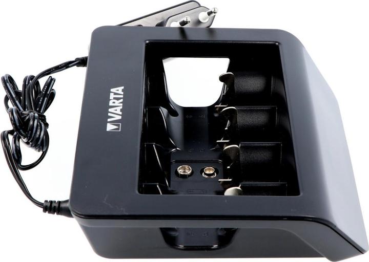 Immagine prodotto Varta LCD Universal Charger+ (1 pz., C, D, 9V Block, AA, AAA, Caricabatterie senza batteria)