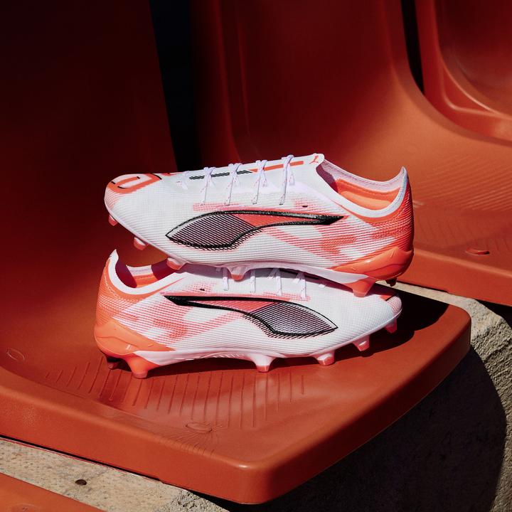Immagine prodotto Puma ULTRA 5 ULTIMATE FG Wn's (41)