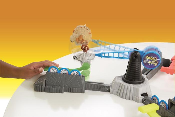 Produktbild Hasbro Star Wars Looping Chewie (Deutsch)