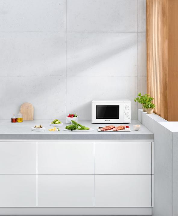 Actual product image Panasonic NN-K10JWMEPG Microwave oven (20 l)
