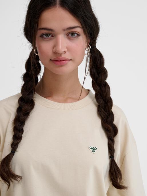 Actual product image hummel Hmlloose t-shirt bee s/s (L)