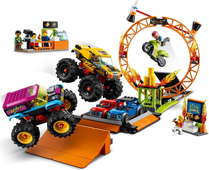 Immagine prodotto LEGO Arena per spettacoli acrobatici (60295, LEGO City)