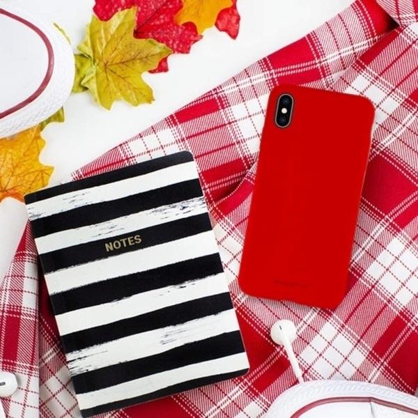 Actual product image Silicone iPhone 12/12 Pro 6,1" czerwony/red (Apple iPhone 12 Pro)