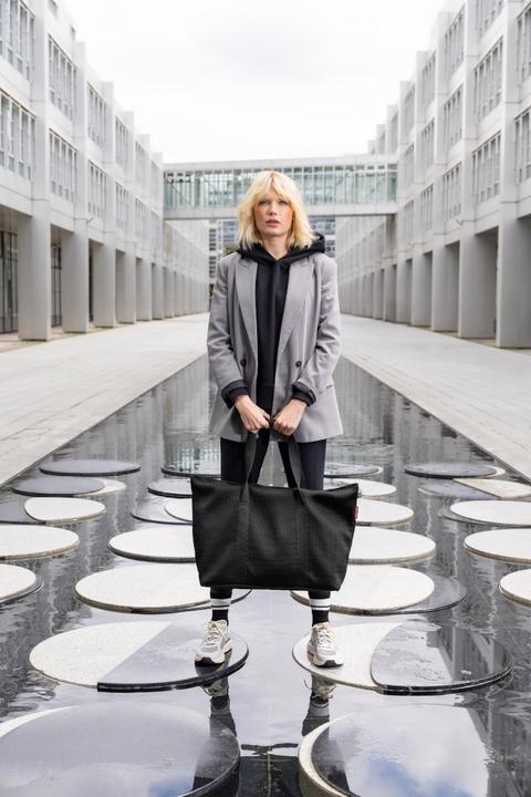 Produktbild reisenthel extralite shopper L mesh black