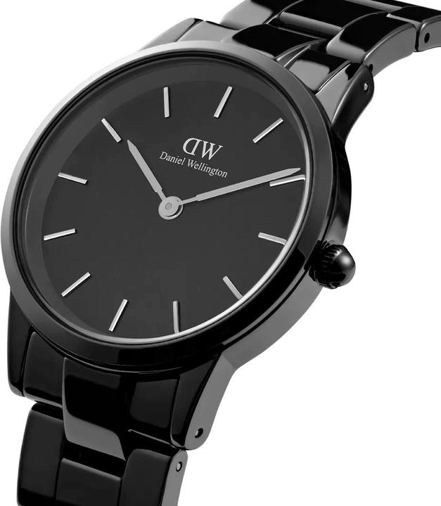 Actual product image Daniel Wellington Iconic Linc Ceramic (32 mm) (Analogue wristwatch, 32 mm)