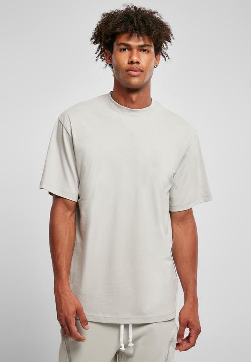 Actual product image Urban Classics Tall Tee - 3972 (6XL)