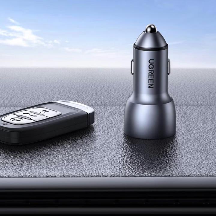 Immagine prodotto Ugreen Caricatore da auto doppio USB QuickCharge 3.0 36 Watt