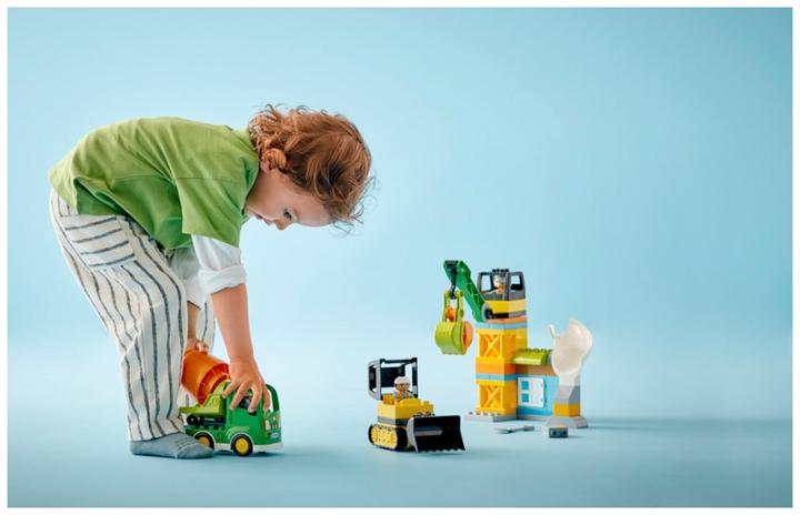 Actual product image LEGO 10990 Construction site with construction vehicles (10990)