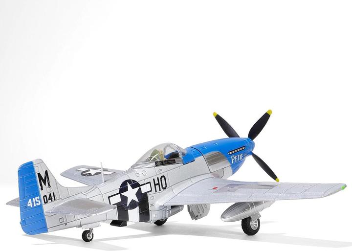Actual product image Forces of Valor WW2 P-51D Mustang aircraft fighter