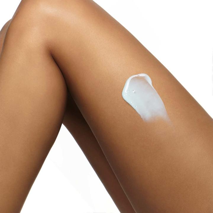 Image du produit Clarins Emulsion Lait Jambes Lourdes (Crème pour le corps, 125 ml)