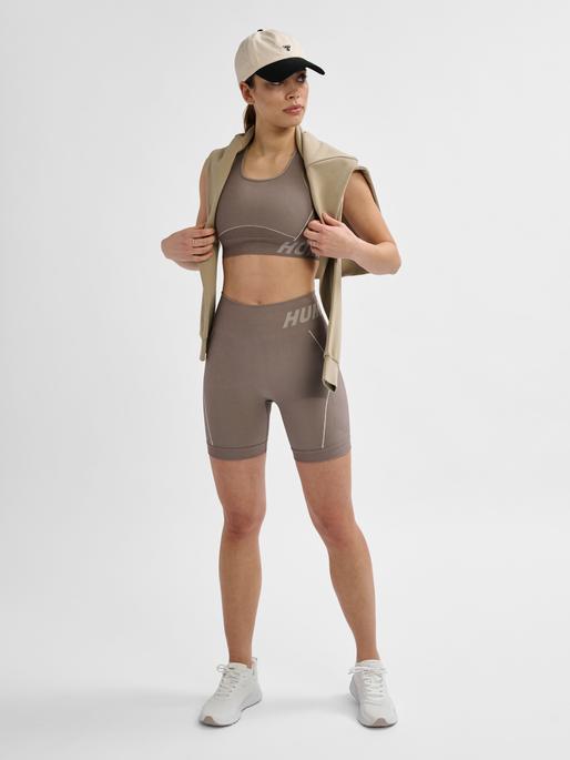 Actual product image hummel Hmlte Christel Seamless Shorts (XL)