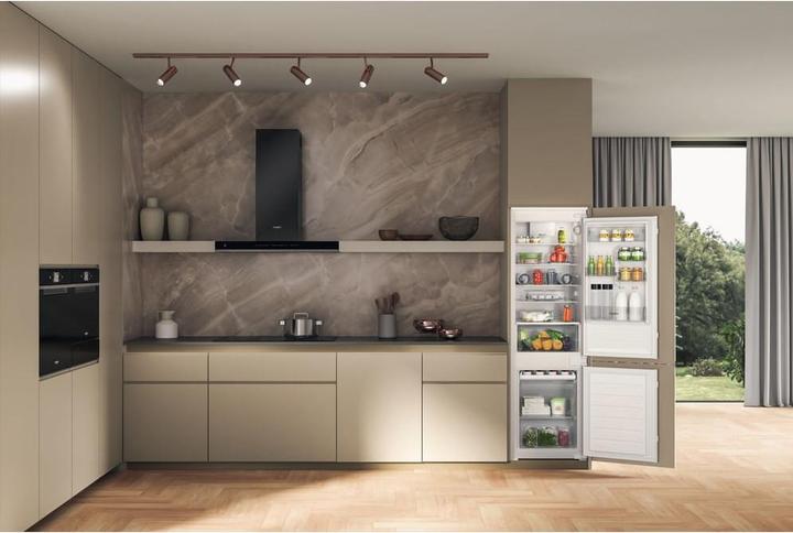 Produktbild Whirlpool WHC18D011B1 (Einbau, 268 l)