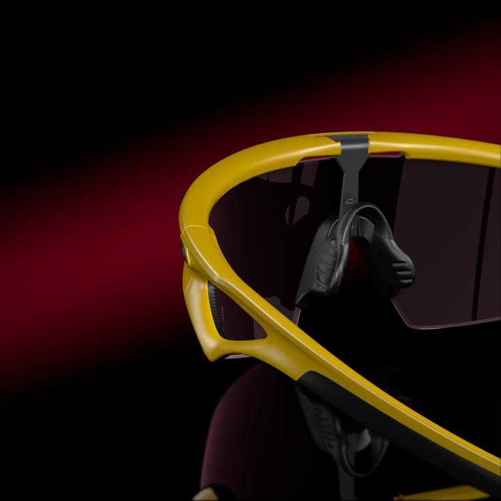 Immagine prodotto Oakley Sphaera (Giallo opaco, Strada premiata)