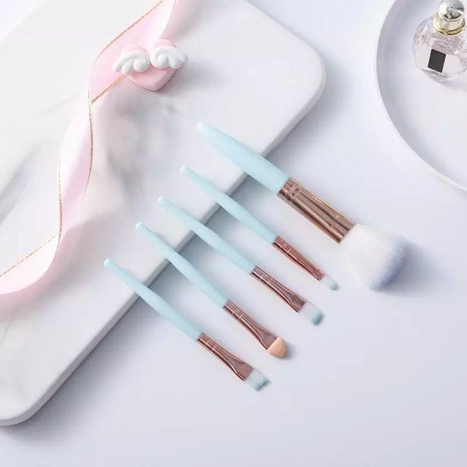 Actual product image MU Style Mini make up brush set
