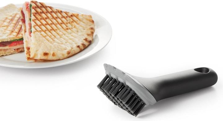Actual product image OXO Grill Cleaning Brush (26.40 cm)