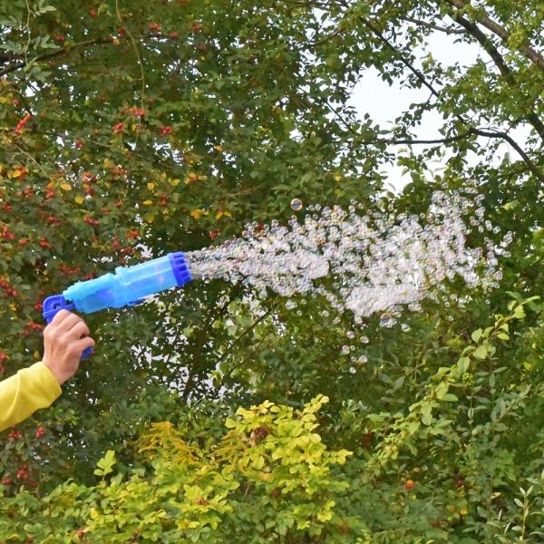 Produktbild Kögler Seifenblasen Bazooka, 2x 50ml Seifenblasenflüssigkeit, 30x10x16cm