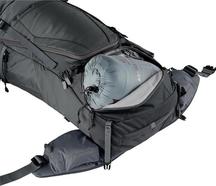 Actual product image Deuter Futura Air Trek 45 + 10 (45 l)