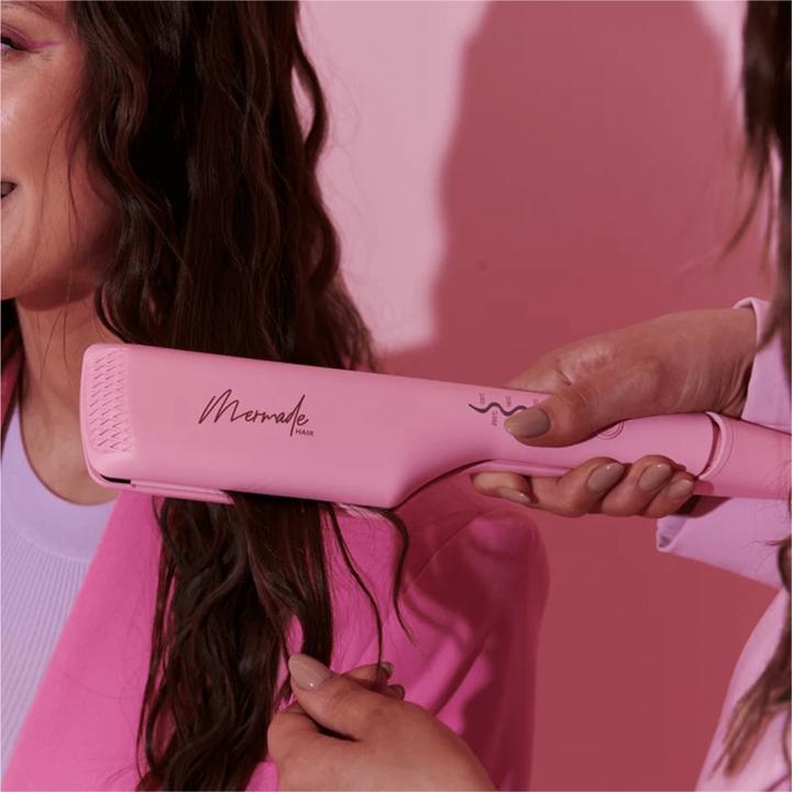 Image du produit Mermade Le nouveau Double Waver de Hair incarne la philosophie "Moins, c'est plus". Avec son design