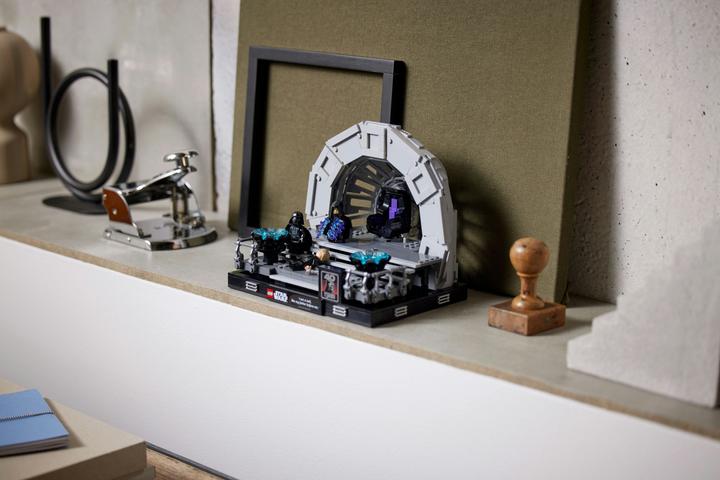 Immagine prodotto LEGO Sala del Trono dell'Imperatore - Diorama (75352, LEGO Star Wars)