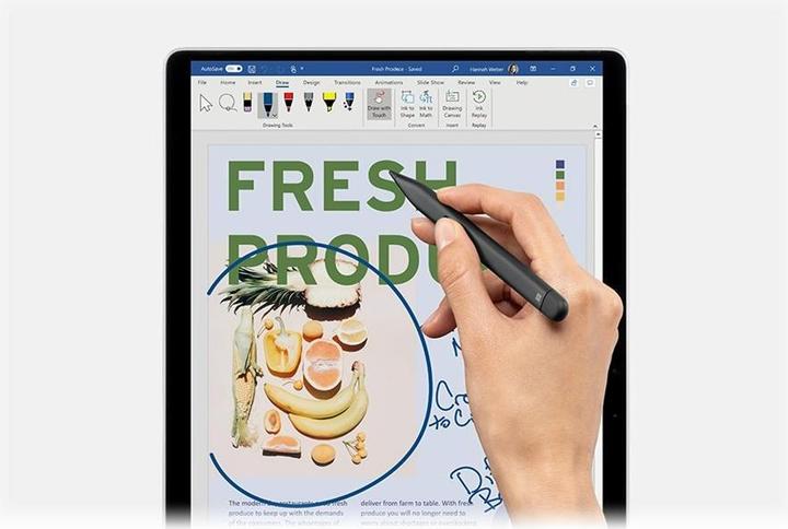 Actual product image Microsoft Surface Pro Signature Keyboard with Slim Pen 2 (CH)