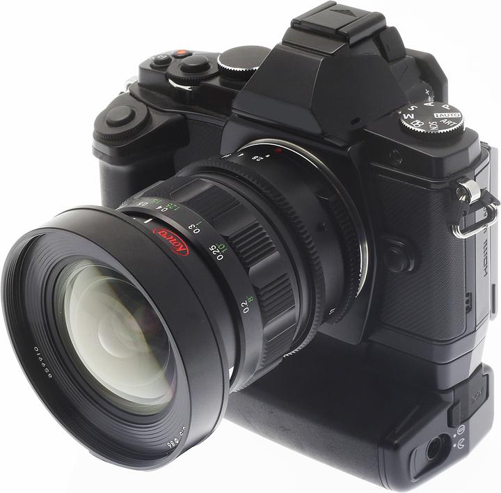 Actual product image Kowa Prominar 8.5mm F2.8 MFT (Micro Four Thirds, Micro Four Thirds)