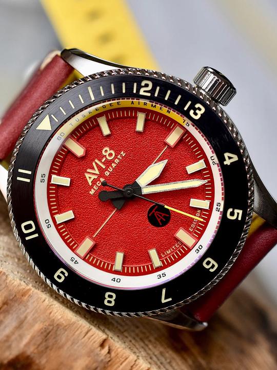 Produktbild AVI-8 AV-4103-04 Tuskegee Airmen Limited Edition Herrenuhr 40mm 5ATM (Analoguhr, 40 mm)