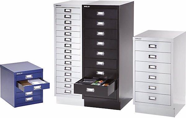 Image du produit Bisley MultiDrawer™ série 39, avec socle, format A3, 9 tiroirs, bleu oxford, noir.
