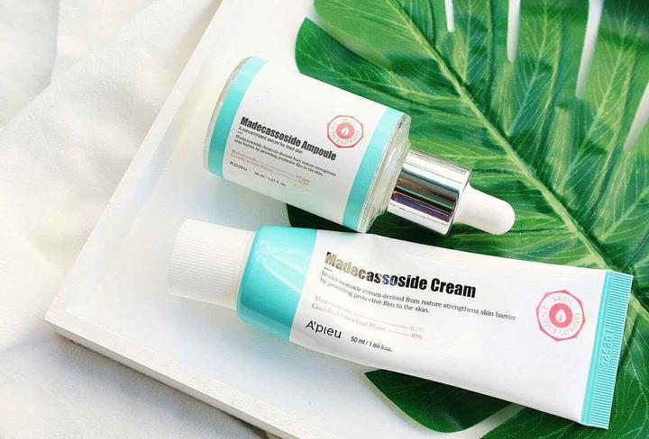 Actual product image A'Pieu Madecassoside Gauze Mask