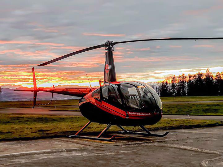 Produktbild Smartbox Aufregender Helikopterflug durch den Himmel über Zürich (1 Pers.)