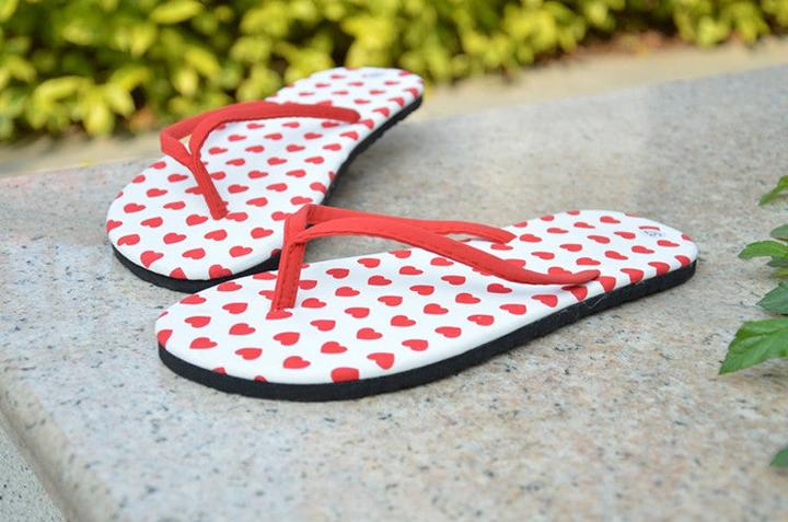 Hermex Women Sexy Flip Flop Sandalen Sandaletten Flipflop Rot Weiss Herz/ Grösse 38 (38)