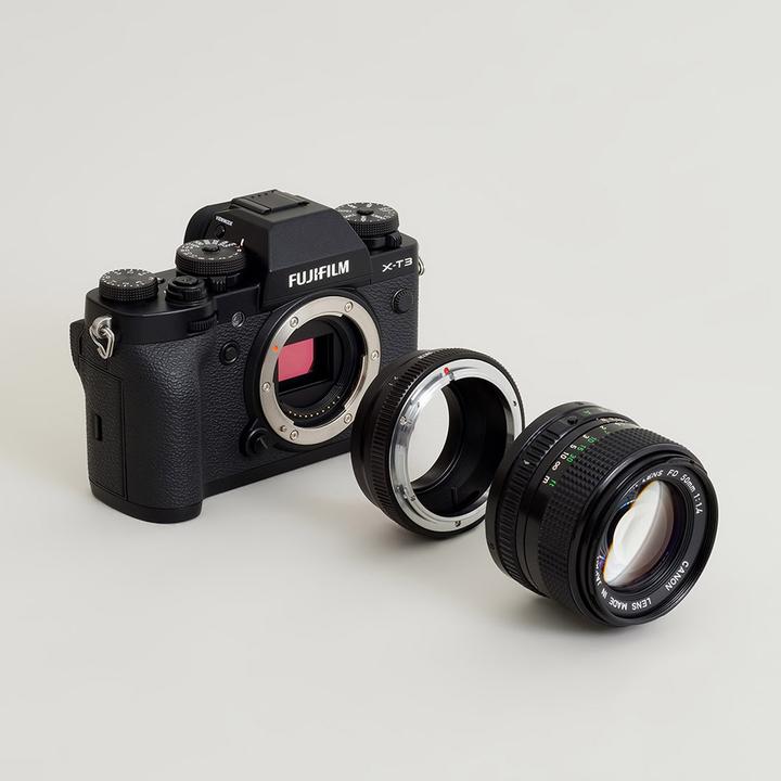 Actual product image Urth Lens Mount Adapter: Compatible with Canon FD Lens to Fujifilm X Camera Body