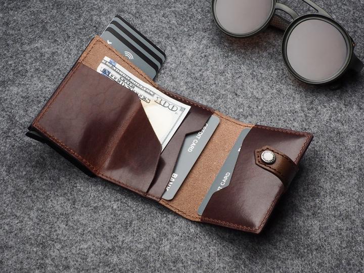 Produktbild Pularys Wallet HIKER + Keychain Kreditkartenetui