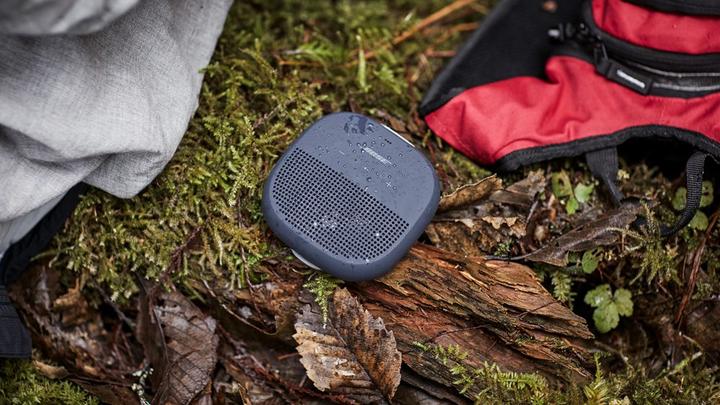 Actual product image Bose SoundLink Micro Bluetooth speaker Blue (6 h, Battery operated)