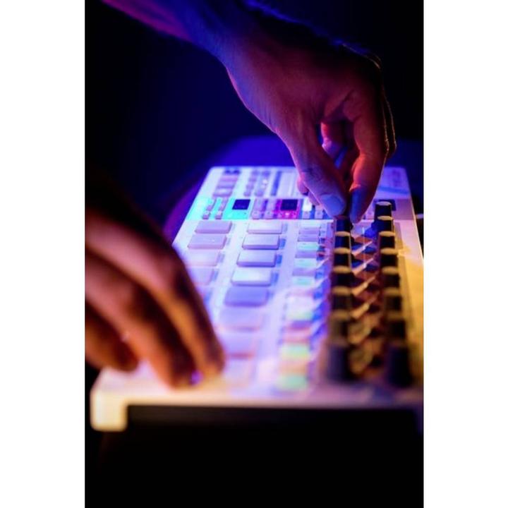 Produktbild Arturia BeatStep Pro (Controller)
