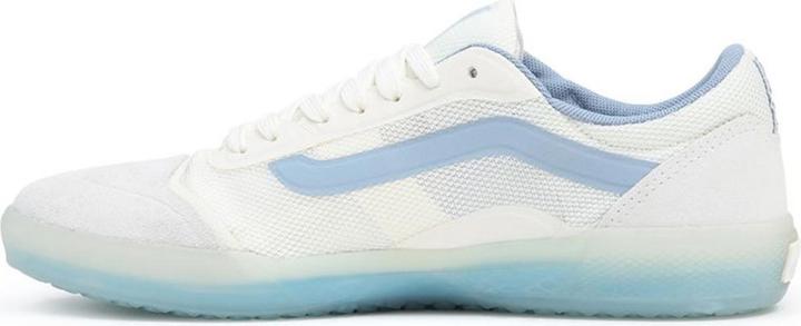 Actual product image Vans Ave (40)