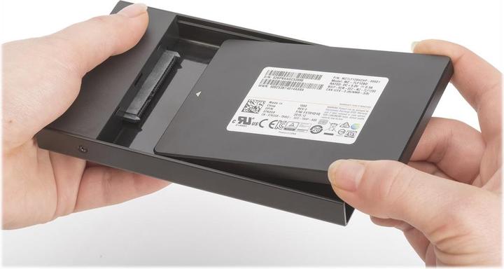 Actual product image Digitus DA-71114 (2.5")