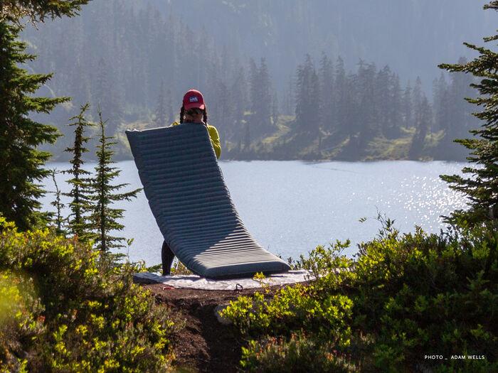 Produktbild Therm-a-Rest NeoAir Topo Luxe Balsam L