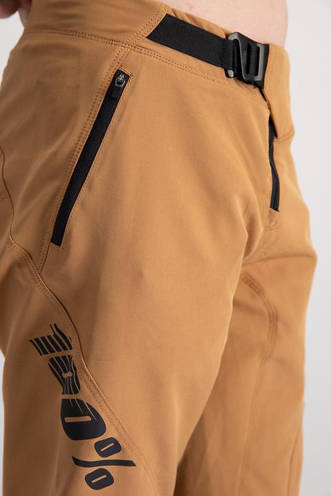 Produktbild 100% Airmatic Herren Bikeshort (L)