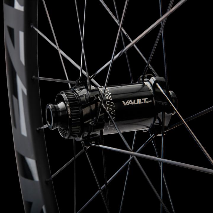 Image du produit Easton EC90 AERO 85 Road CLN Disc Front Wheel 12x100 (Roue avant, 28")