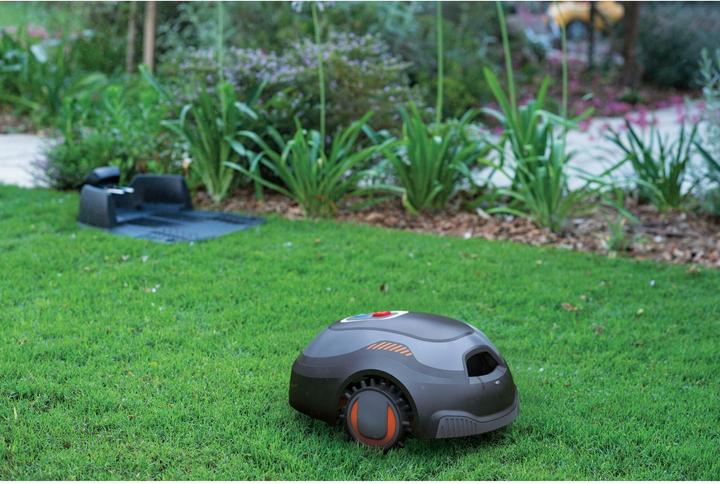 Produktbild Black & Decker Black&Decker BCRMW121QW Rasenmäherroboter (500 m², Begrenzungskabel)