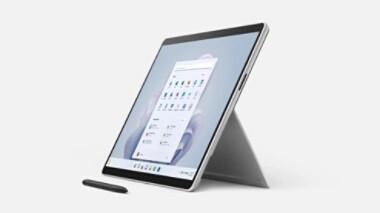 Immagine prodotto Microsoft Surface Pro 10 per le aziende (13", Intel Core Ultra 5 135U, 8 GB, 256 GB, Senza layout di tastiera)