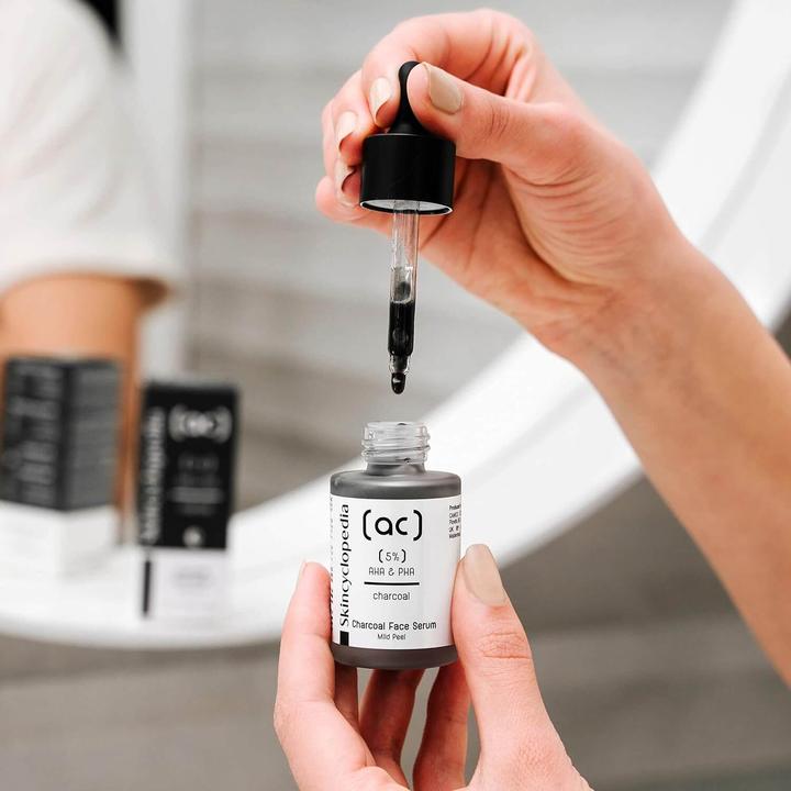 Actual product image Skincyclopedia Charcoal 5% AHA + PHA Complex (30 ml)