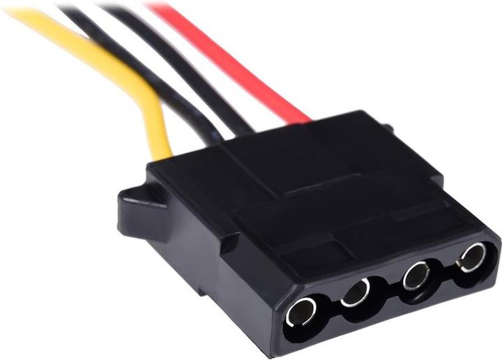 Actual product image Aquatuning Revoltec 3-pin to 4-pin voltage adapter