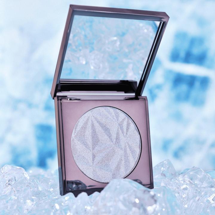 Actual product image Catrice Arctic Illusion (C01 Crystal Cold, Highlighter, 8.80 g)