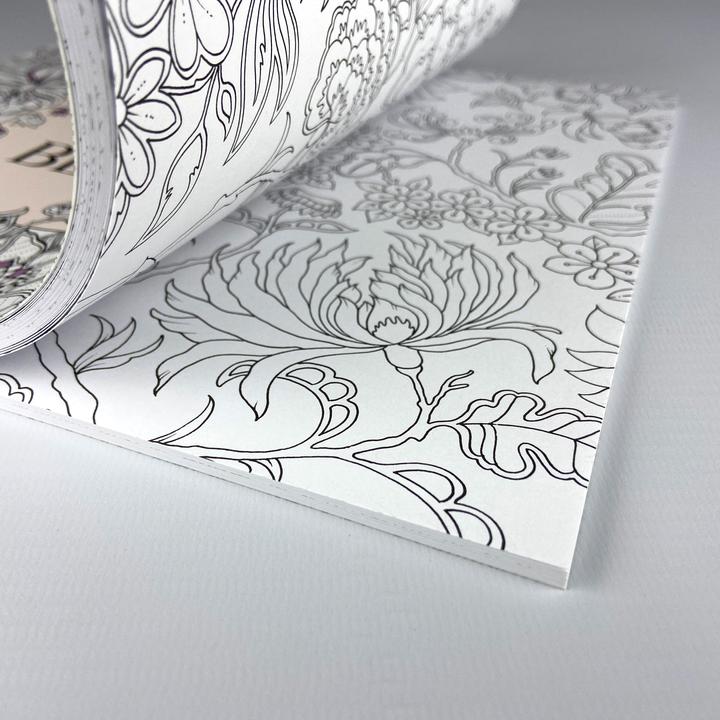 Productafbeelding Een paradijs vol bloemen: kleurboek voor volwassenen
