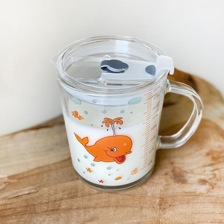 Produktbild Intirilife Kinder Trinkbecher mit Deckel, Skala und Strohhalm