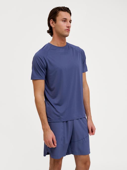 Actual product image hummel hmlCOURT LIGHT WEIGHT T-SHIRT (M)